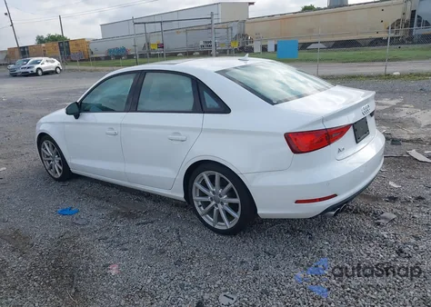 2016 Audi A3 1.8T Premium из США, поврежденный, VIN WAUA7GFF0G1008461